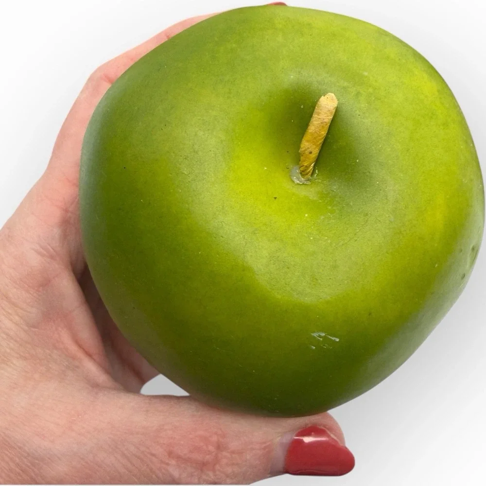 Wooden Green Red Apples Pears Realistic Hand Painted Folk Art‎